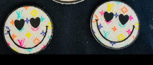 LV Smiley (2 vent clips)